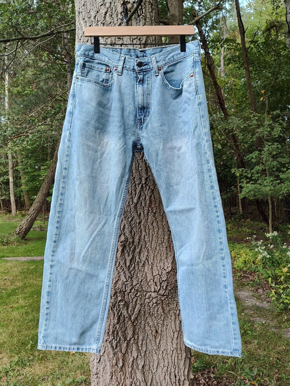 Levi's 505 Men's 34x30 Light Wash Blue Jeans Regular Fit Straight Leg Distressed